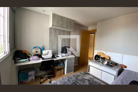 Apartamento à venda com 256m², 5 quartos e 4 vagas Apartamento à venda com 256m², 5 quartos e 4 vagasQuarto 4
