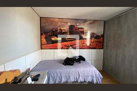 Apartamento à venda com 256m², 5 quartos e 4 vagas Apartamento à venda com 256m², 5 quartos e 4 vagasQuarto 4