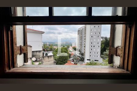 Casa à venda com 275m², 4 quartos e 2 vagas Casa à venda com 275m², 4 quartos e 2 vagasQuarto 2