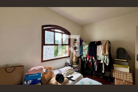 Casa à venda com 275m², 4 quartos e 2 vagas Casa à venda com 275m², 4 quartos e 2 vagasQuarto 2