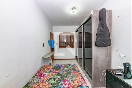 Casa à venda com 180m², 5 quartos e 2 vagasQuarto 3