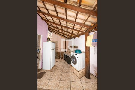 Casa à venda com 180m², 5 quartos e 2 vagasÁrea de Serviço