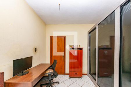 Casa à venda com 180m², 5 quartos e 2 vagasQuarto 2