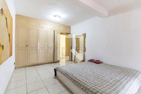 Casa à venda com 300m², 3 quartos e 5 vagas Casa à venda com 300m², 3 quartos e 5 vagasSuíte 1