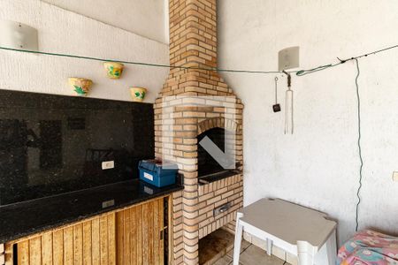 Casa à venda com 300m², 3 quartos e 5 vagas Casa à venda com 300m², 3 quartos e 5 vagasÁrea da Quintal