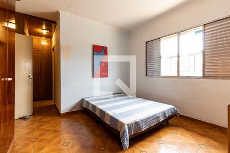 Casa à venda com 300m², 3 quartos e 5 vagas Casa à venda com 300m², 3 quartos e 5 vagasSuíte 2