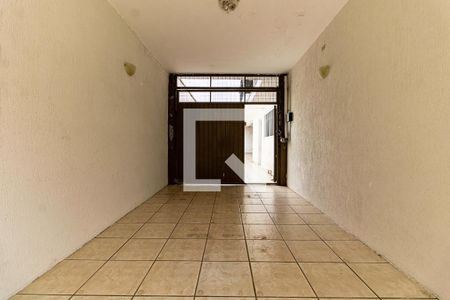 Casa à venda com 300m², 3 quartos e 5 vagas Casa à venda com 300m², 3 quartos e 5 vagasGaragem