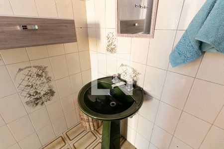 Casa à venda com 300m², 3 quartos e 5 vagas Casa à venda com 300m², 3 quartos e 5 vagasBanheiro Social