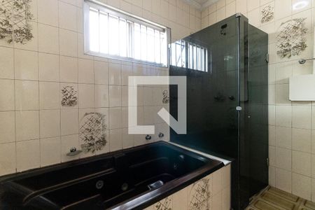 Casa à venda com 300m², 3 quartos e 5 vagas Casa à venda com 300m², 3 quartos e 5 vagasBanheiro da Suíte 2