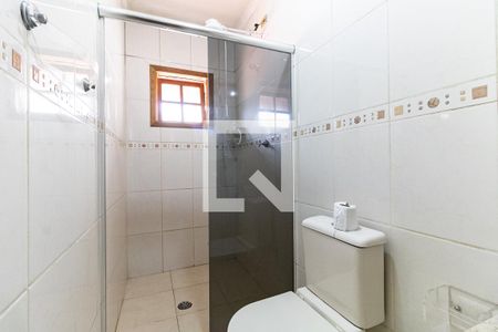 Casa à venda com 300m², 3 quartos e 5 vagas Casa à venda com 300m², 3 quartos e 5 vagasBanheiro da Suíte 1