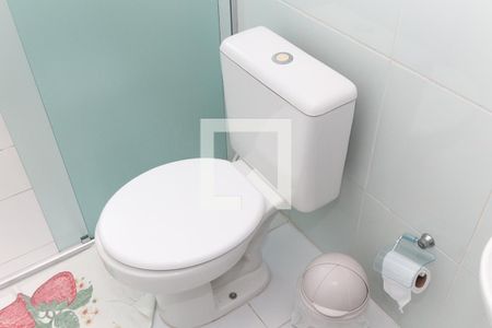 Casa à venda com 200m², 4 quartos e 4 vagas Casa à venda com 200m², 4 quartos e 4 vagasBanheiro Social