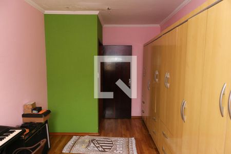 Casa à venda com 200m², 4 quartos e 4 vagas Casa à venda com 200m², 4 quartos e 4 vagasQuarto 3