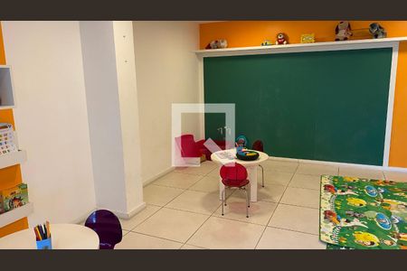 Apartamento à venda com 90m², 2 quartos e 1 vaga Apartamento à venda com 90m², 2 quartos e 1 vagaBrinquedoteca