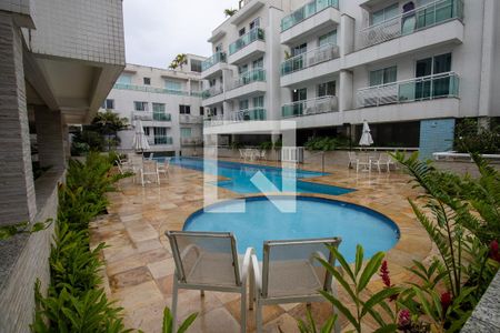 Apartamento à venda com 90m², 2 quartos e 1 vaga Apartamento à venda com 90m², 2 quartos e 1 vagaÁrea comum - Piscina