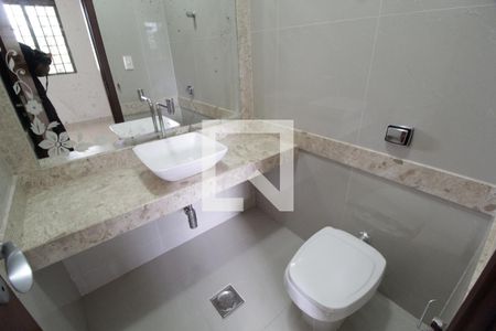 Casa para alugar com 265m², 3 quartos e 5 vagasLavabo