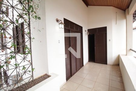 Casa para alugar com 265m², 3 quartos e 5 vagasSacada Quarto 3 - Suíte