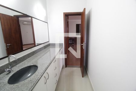 Casa para alugar com 265m², 3 quartos e 5 vagasBanheiro do Quarto 3