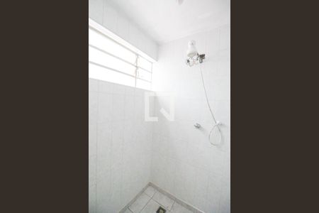 Casa à venda com 200m², 4 quartos e 2 vagasBanheiro