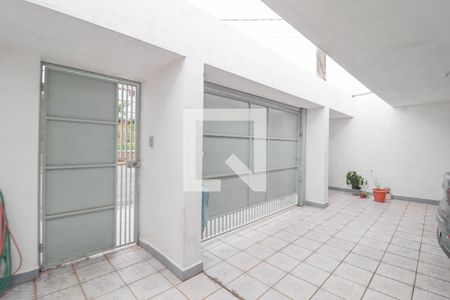 Casa à venda com 200m², 4 quartos e 2 vagasGaragem