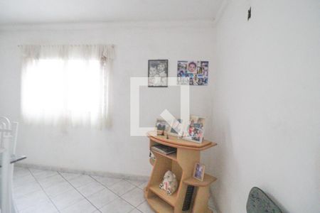 Casa à venda com 200m², 4 quartos e 2 vagasCozinha e Área de Serviço