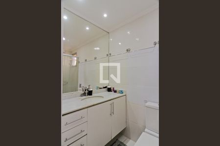 Apartamento à venda com 60m², 3 quartos e 1 vaga Apartamento à venda com 60m², 3 quartos e 1 vagaBanheiro