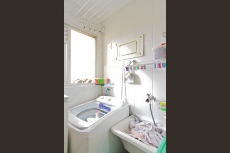 Apartamento à venda com 60m², 3 quartos e 1 vaga Apartamento à venda com 60m², 3 quartos e 1 vagaÁrea de Serviço