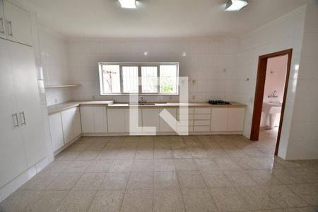 Casa de condomínio à venda com 230m², 2 quartos e 3 vagasCozinha