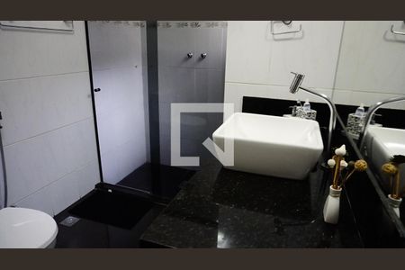 Casa à venda com 1010m², 3 quartos e 5 vagasBanheiro Social