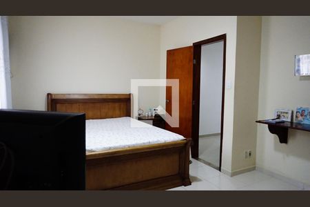 Casa à venda com 1010m², 3 quartos e 5 vagasQuarto 3 - Suite