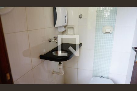Casa à venda com 1010m², 3 quartos e 5 vagasBanheiro Masculino