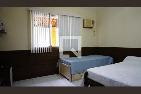 Casa à venda com 1010m², 3 quartos e 5 vagasQuarto 1