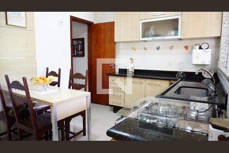 Casa à venda com 1010m², 3 quartos e 5 vagasCozinha