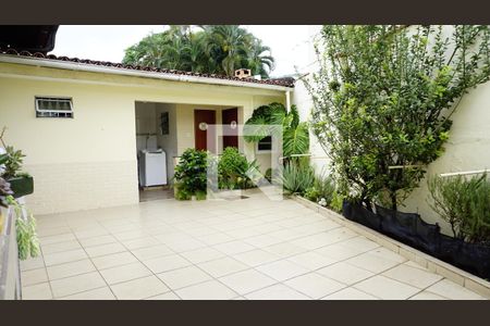 Casa à venda com 1010m², 3 quartos e 5 vagasLavanderia