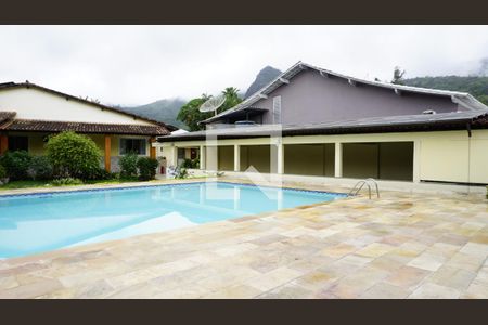 Casa à venda com 1010m², 3 quartos e 5 vagasQuintal dos Fundos / Piscina / Area Gourmet