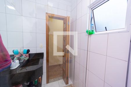 Casa à venda com 120m², 3 quartos e 2 vagasBanheiro Social