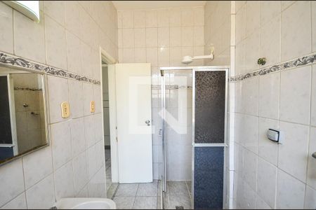 Apartamento à venda com 77m², 3 quartos e 1 vaga Apartamento à venda com 77m², 3 quartos e 1 vagaBanheiro