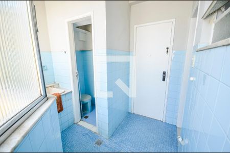 Apartamento à venda com 77m², 3 quartos e 1 vaga Apartamento à venda com 77m², 3 quartos e 1 vagaÁrea de Serviço