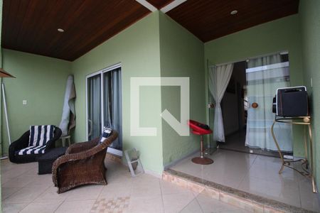 Casa de condomínio para alugar com 360m², 5 quartos e 2 vagasVaranda dos Fundos