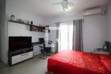 Casa de condomínio para alugar com 360m², 5 quartos e 2 vagasSuíte 1