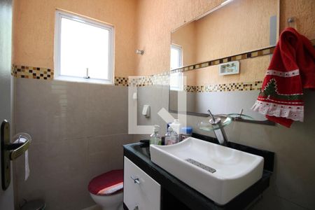 Casa de condomínio para alugar com 360m², 5 quartos e 2 vagasLavabo
