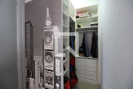 Casa de condomínio para alugar com 360m², 5 quartos e 2 vagasCloset da Suíte 1