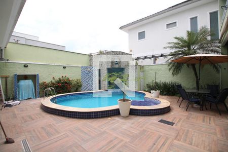 Casa de condomínio para alugar com 360m², 5 quartos e 2 vagasÁrea Externa