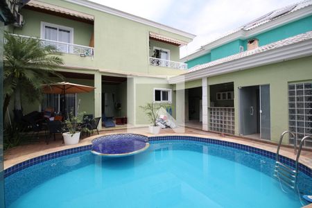 Casa de condomínio para alugar com 360m², 5 quartos e 2 vagasÁrea Externa