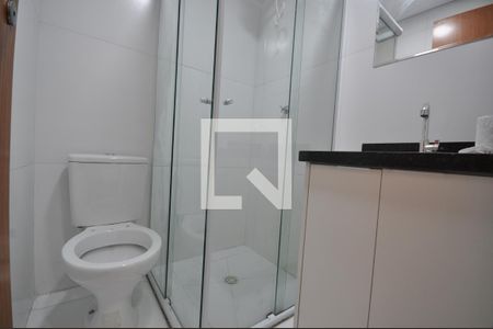 Banheiro de apartamento à venda com 1 quarto, 24m² em Vila Mazzei, São Paulo