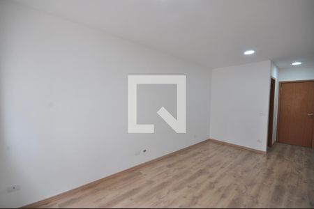 Sala/Quarto de apartamento à venda com 1 quarto, 24m² em Vila Mazzei, São Paulo