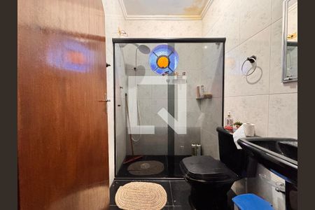 Casa à venda com 200m², 3 quartos e 1 vaga Casa à venda com 200m², 3 quartos e 1 vagaBanheiro 1