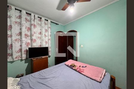 Casa à venda com 200m², 3 quartos e 1 vaga Casa à venda com 200m², 3 quartos e 1 vagaQuarto 2