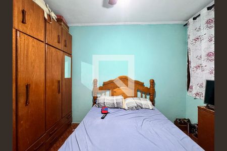 Casa à venda com 200m², 3 quartos e 1 vaga Casa à venda com 200m², 3 quartos e 1 vagaQuarto 2