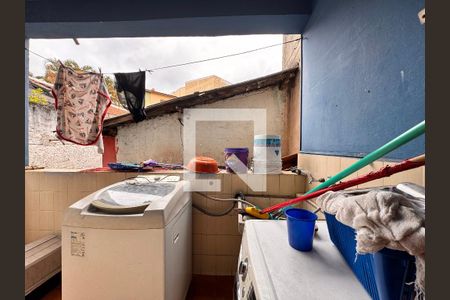 Casa à venda com 200m², 3 quartos e 1 vaga Casa à venda com 200m², 3 quartos e 1 vagaLavanderia