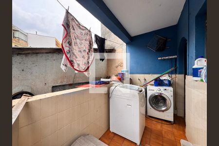 Casa à venda com 200m², 3 quartos e 1 vaga Casa à venda com 200m², 3 quartos e 1 vagaLavanderia